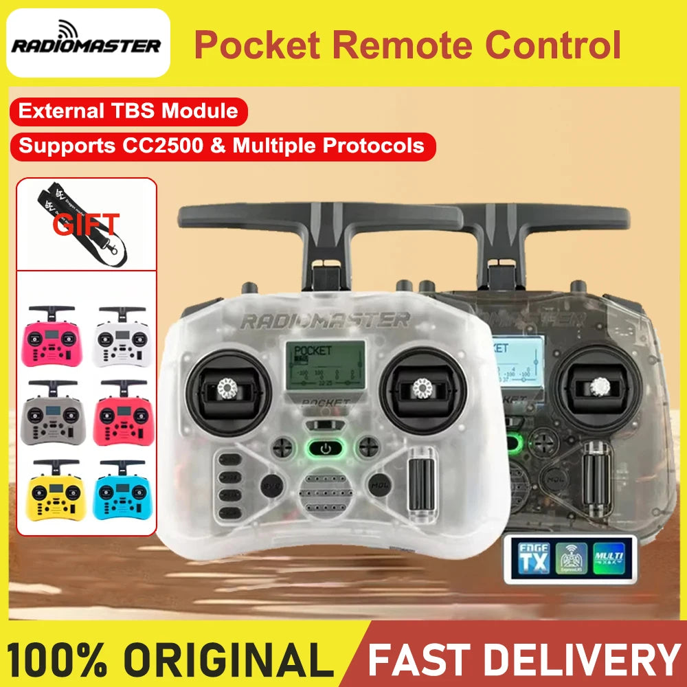 Radiomaster Pocket émetteur radio transparent et gris foncé avec joysticks et écran EdgeTX.
